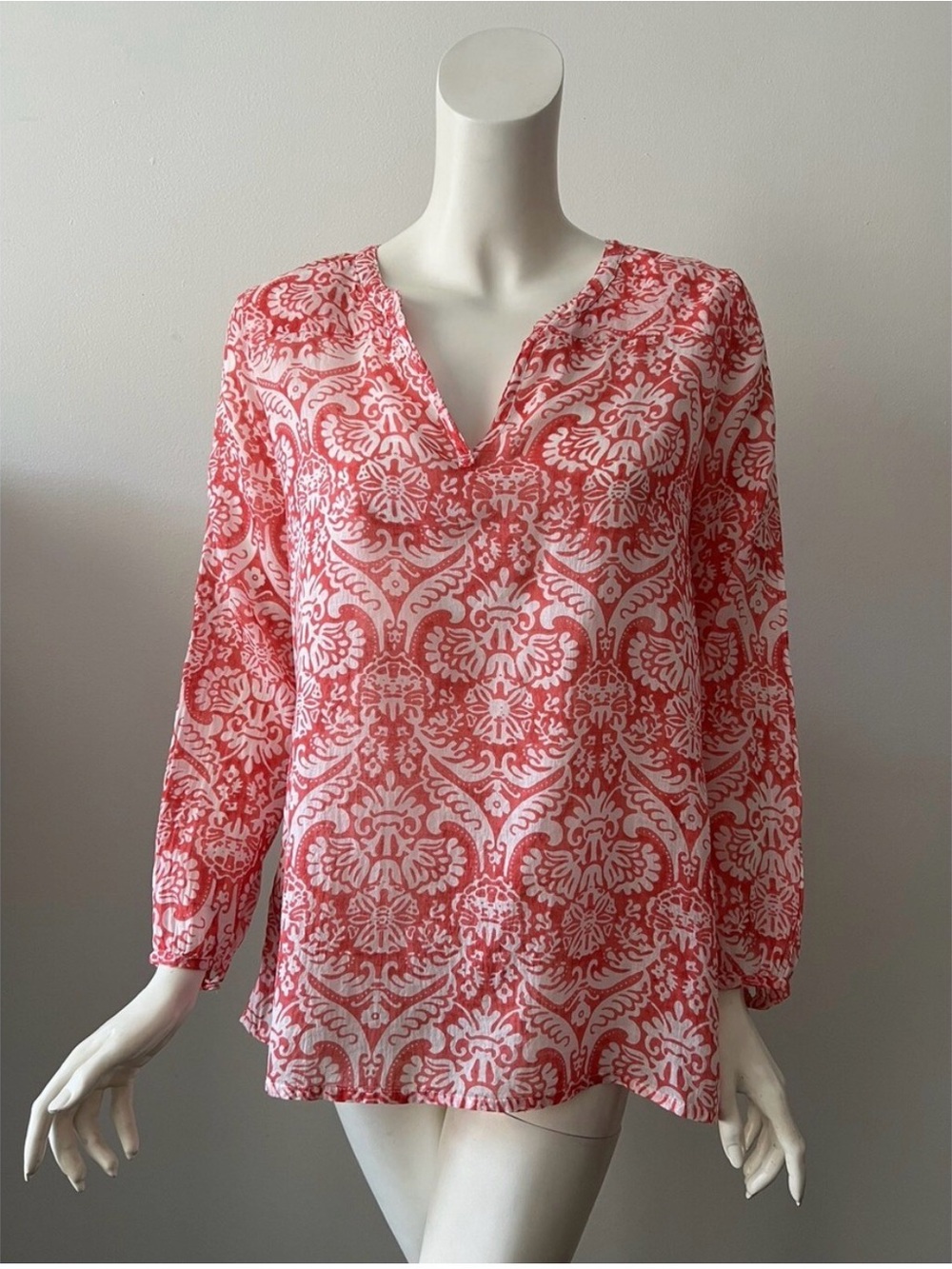 Relaxed V-Neck Pink Patterned Tunic Top